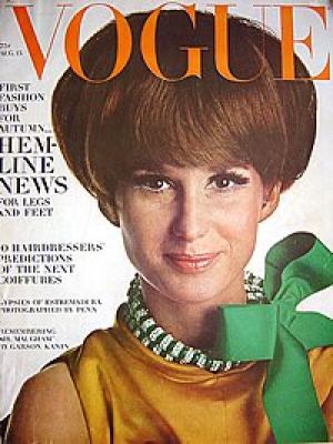 Vintage Vogue magazine covers - wah4mi0ae4yauslife.com - Vintage Vogue August 1966 - Brigitte Bauer.jpg